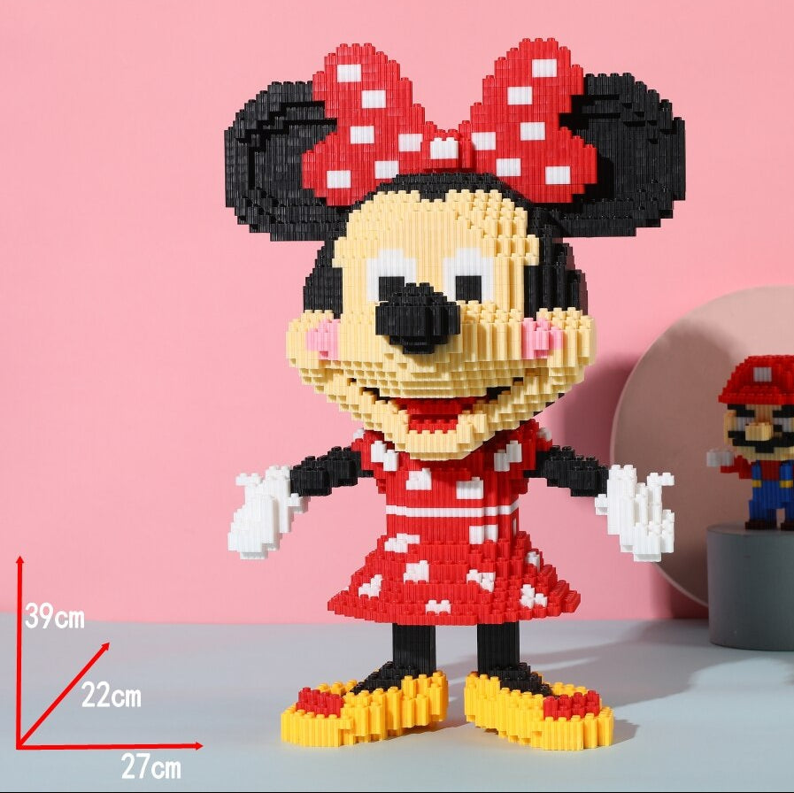 Mega Mouse im roten Kleid | Bausteine